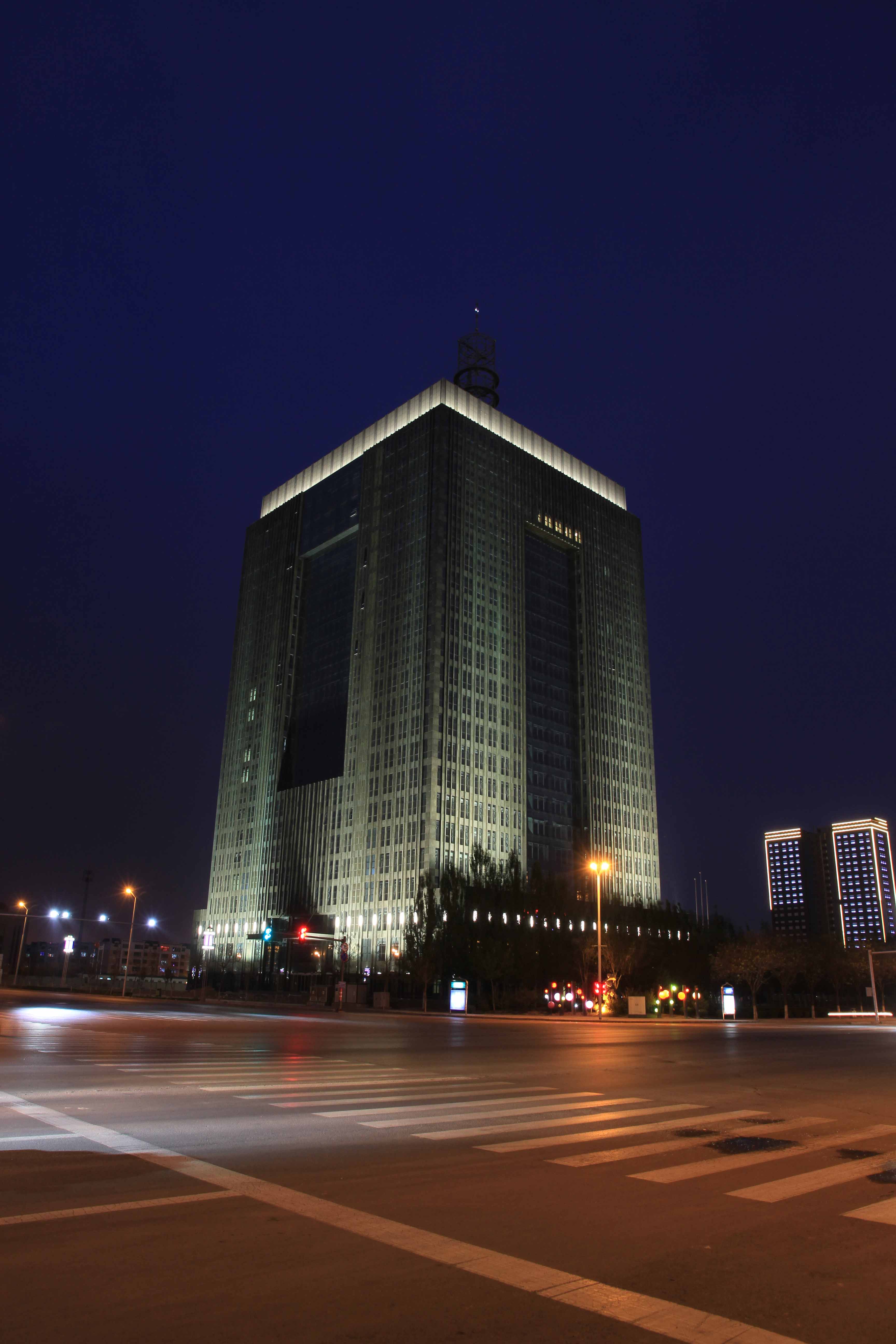 案例-寧夏華藝景觀照明工程